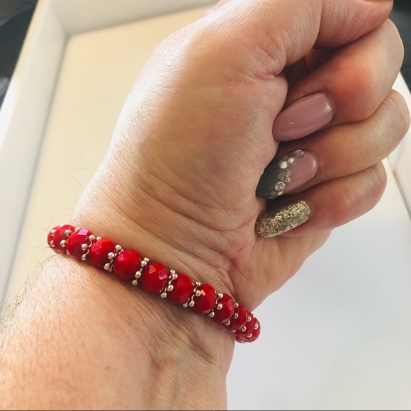 💜3/$30 Stretch Red Beaded Bracelet with Crystal Cross - Picture 4 of 6